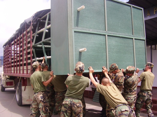 duchas múltiples de campamento militar móviles baños colectivos letrinas 49 proveen de agua balnearios y irrigaciones así como también de lugares apropiados para cocinar militares comúnmente