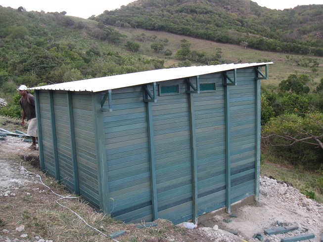 shelters caseta de telecomunicaciones 87 necesidades inmediatas emergencias puntuales hospitales de campaña puntos información casetas de obra módulos sanitarios taquillas casas prefabricadas módulos sanitarios